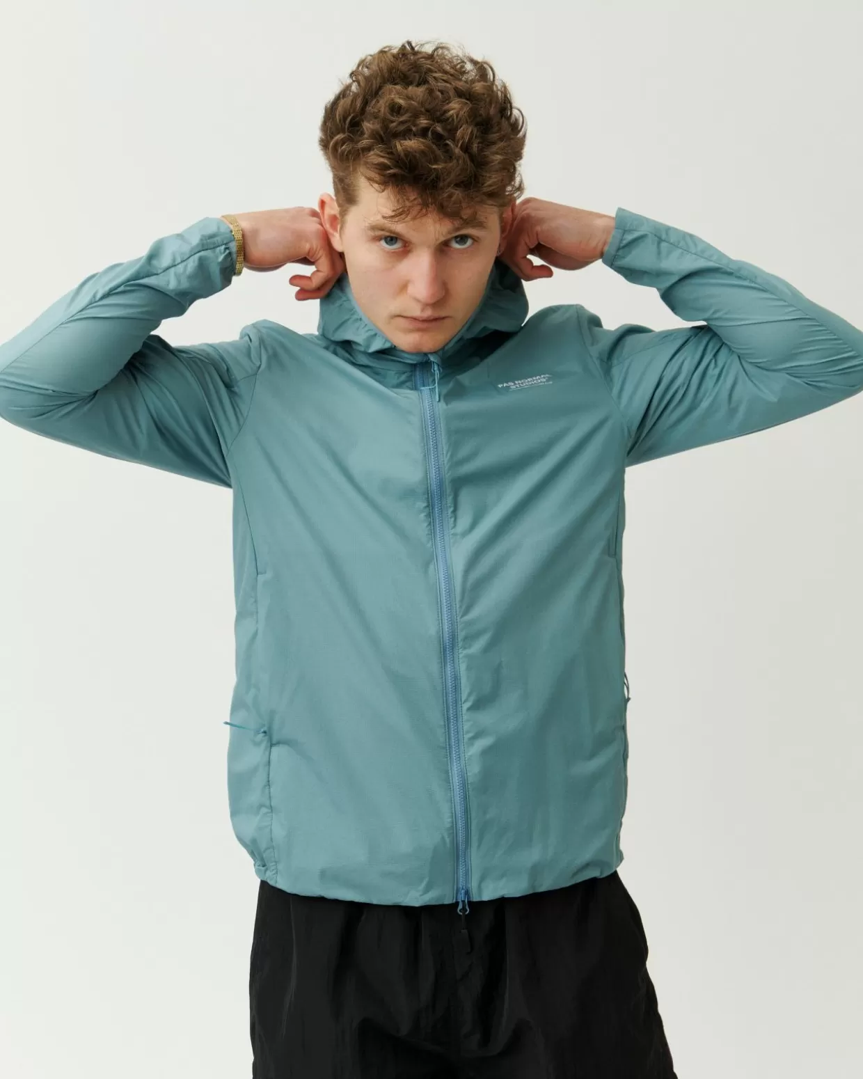 Casual^Pas Normal Studios Men's Off-Race Stow Away Jacket — Dusty Blue